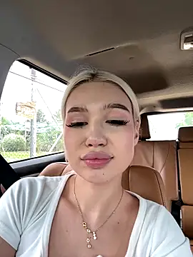 عرض كام Kiss_Avrora_