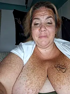 Courdles' Webcam Show