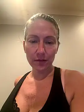 sophiasloane's Webcam Show