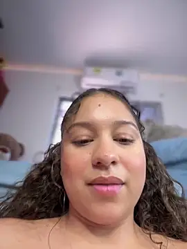 Shara_dreams' Webcam Show