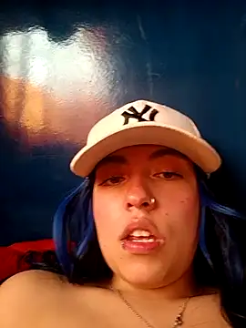 Lauren-lau's Webcam Show