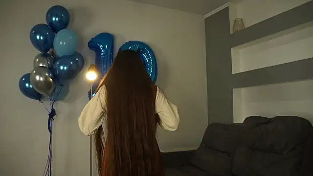 DreamyDaisy's Webcam Show