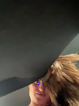 BlissfulBabe88's Webcam Show