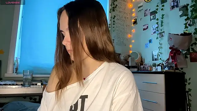 RayeBaj's Webcam Show