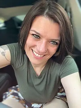 LadyLena1's Webcam Show