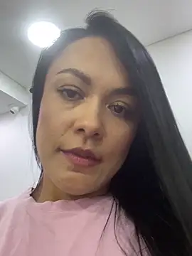 TiffanyyLam's Webcam Show