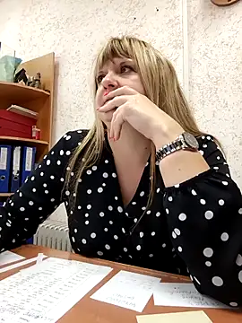 Office_Albertina's Webcam Show
