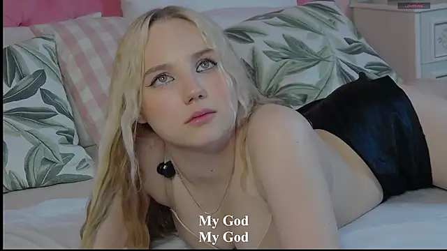 Sky_Cutie's Webcam Show