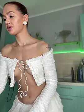 LittleFox___'s Live Sex Cam Show