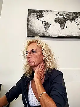 clarabell4's Live Sex Cam Show