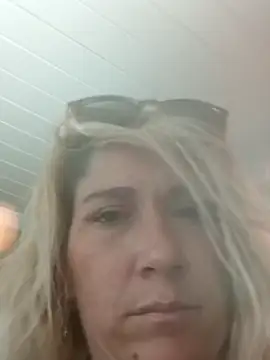 Skippydippy99's Webcam Show