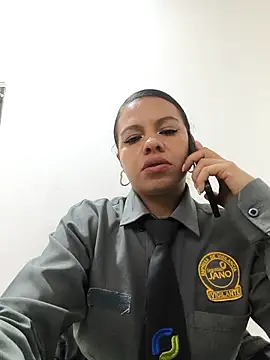 Ariana-07's Webcam Show