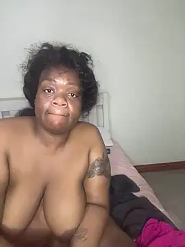 naughtyeve13's Webcam Show