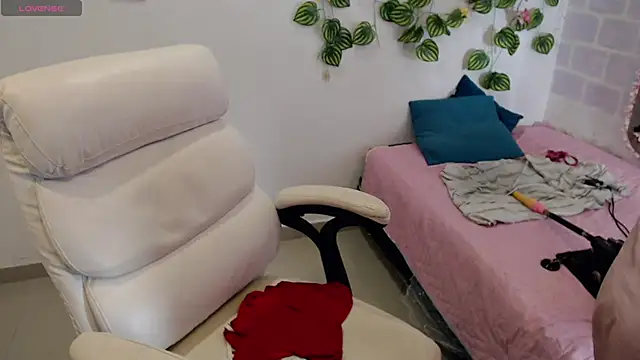 tania_sweet__'s Webcam Show