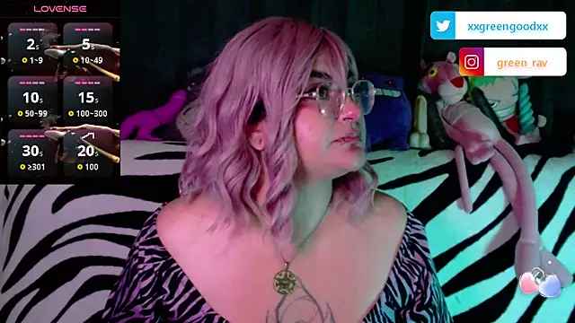 XxGreenGoodxX's Webcam Show