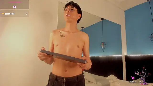 AleAurarashi's Webcam Show