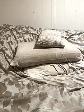 blissful_vixen's Webcam Show