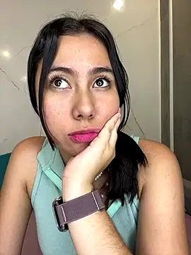 _Alice_1's Live Sex Cam Show