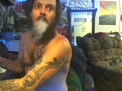 CloudDadddyyy420's Live Sex Cam Show