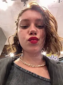 lucy-joy's Live Sex Cam Show