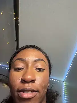 ilovepte's Live Sex Cam Show