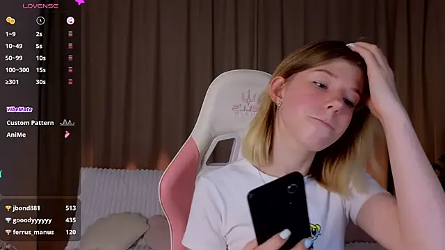 MuraLuxa's Webcam Show