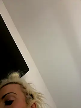 Jemma-J's Live Sex Cam Show