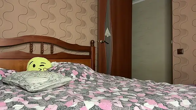 Sophia_turn's Live Sex Cam Show