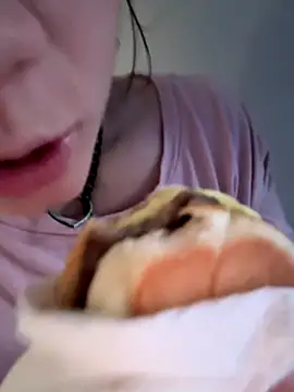 Cutiepiespanks' Live Sex Cam Show