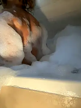 MaddieHeart's Live Sex Cam Show