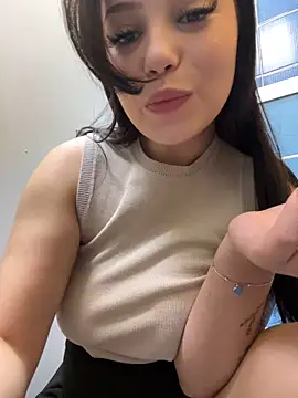 Chloe__Moon's Live Sex Cam Show