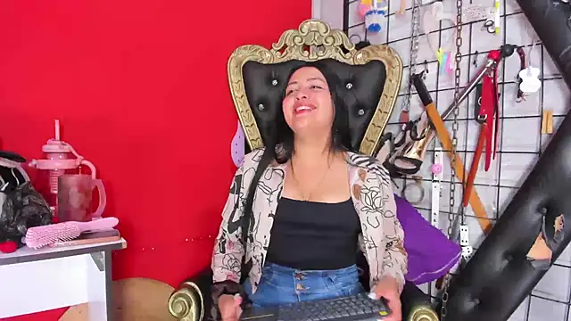Madame_pain_'s Webcam Show