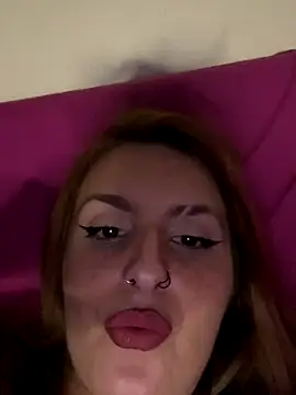 Sexy_Bulgarian_woman's Live Sex Cam Show