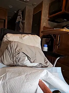 SheIsSomething's Live Sex Cam Show