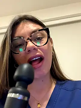 alicee16's Live Sex Cam Show