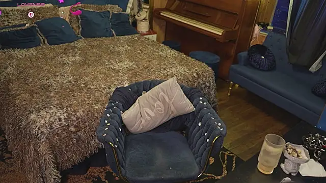 VanessaDoyle's Live Sex Cam Show