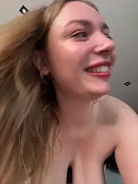 pink8ty's Live Sex Cam Show