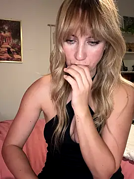 rileylovesyou's Live Sex Cam Show