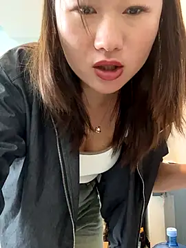 xixi-Asia's Live Sex Cam Show