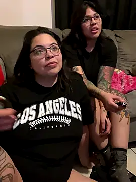 drizzypeach602's Webcam Show