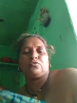 Ishwariya_Hatwal's Webcam Show