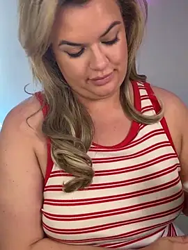 MrsBlazeX's Live Sex Cam Show