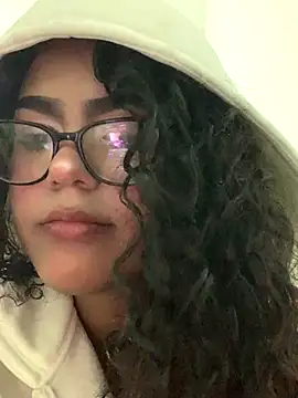CaroBeach's Live Sex Cam Show