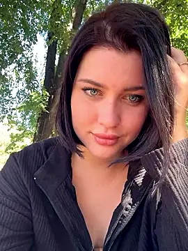 KikiWatson's Live Sex Cam Show