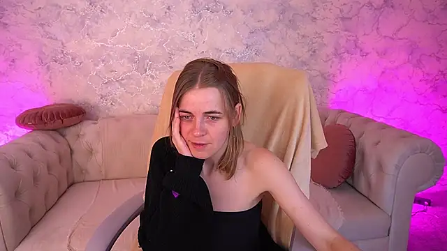 ShinyfromUa's Live Sex Cam Show