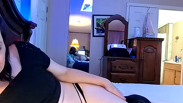 AerobicSleeve's Live Sex Cam Show