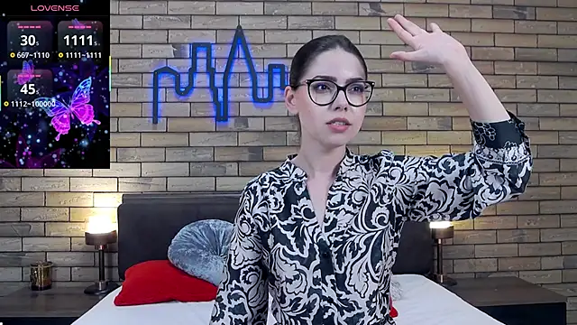 KaylaLewys' Live Sex Cam Show