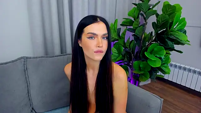 sexyangeloux's Live Sex Cam Show
