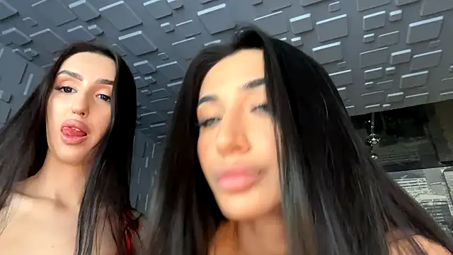 alissadreams' Live Sex Cam Show