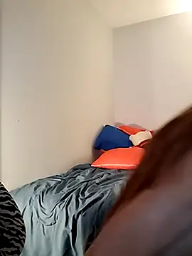 Scarlettishere's Live Sex Cam Show